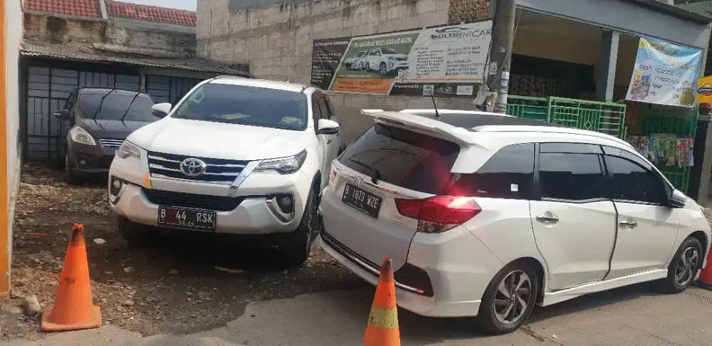 Rental Mobil Lepas Kunci Bandara Soekarno