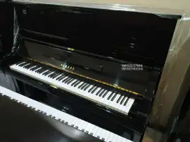 Piano Yamaha UX Japan Built up