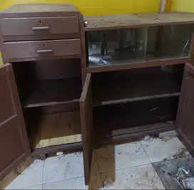 Lemari antik jaman penjajahan