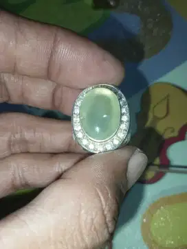 Cincin Batu natural giok Kabaena crystal