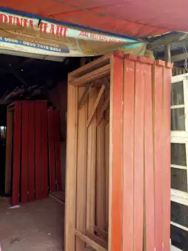 Kusen kayu kamper