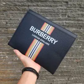 CLUTCH BURBERRY BRANDED IMPORT