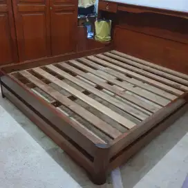 Dipan kayu jati / Tempat tidur kayu jati 160×200