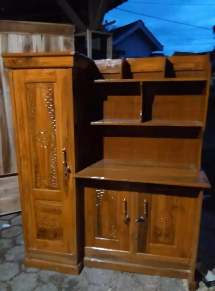 Meja Belajar + lemari Kayu Jati