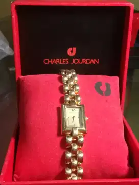 Jam tangan Quart cewek merk Charles Jourdan Swiss Made mulus banget