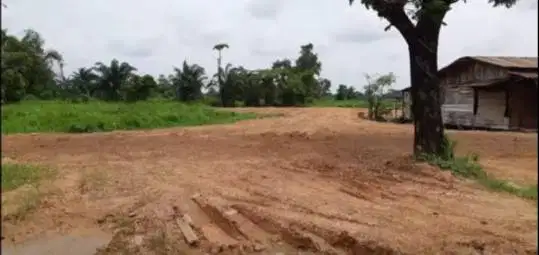 Dijual : Tanah SHM di simpang bandara SMB 2 Tanjung Api - Api