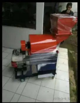 Mesin pencacah sampah