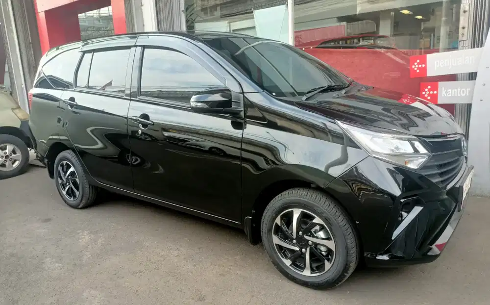 Daihatsu Sigra 2025 Bensin  Dp 8jtan