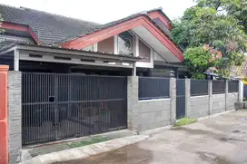 Dijual rumah aman & nyaman di Cibaduyut