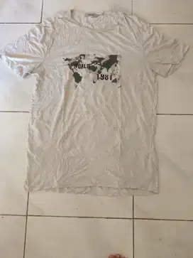 Kaos putih ukuran XL peta dunia