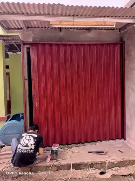 Folding gate dan rolling door