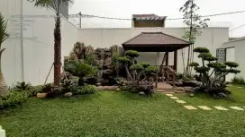 Taman, carport, kolam koi, tebing dll