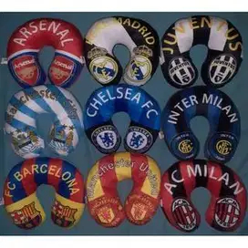 Bantal leher kepala perjalanan printed logo club sepak bola dunia SNI