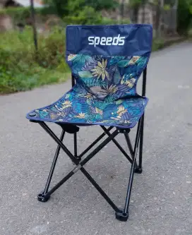 Kursi lipat praktis