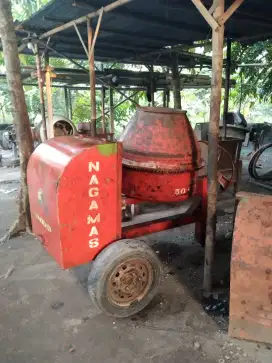 Jual molen cor 50kg ban besi dan bankaret siapkerja Ada banyak pilihan