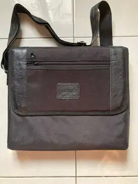 Tas laptop vaio ukuran 13 inch original brand new