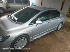 teknisi panggilan pasang kaca film mobil