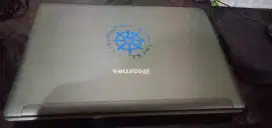Laptop Wearness Core i3