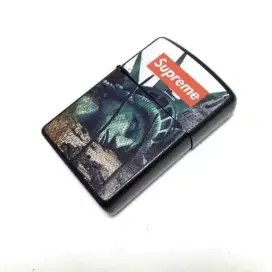 Korek zippo gas motif superme (api las)