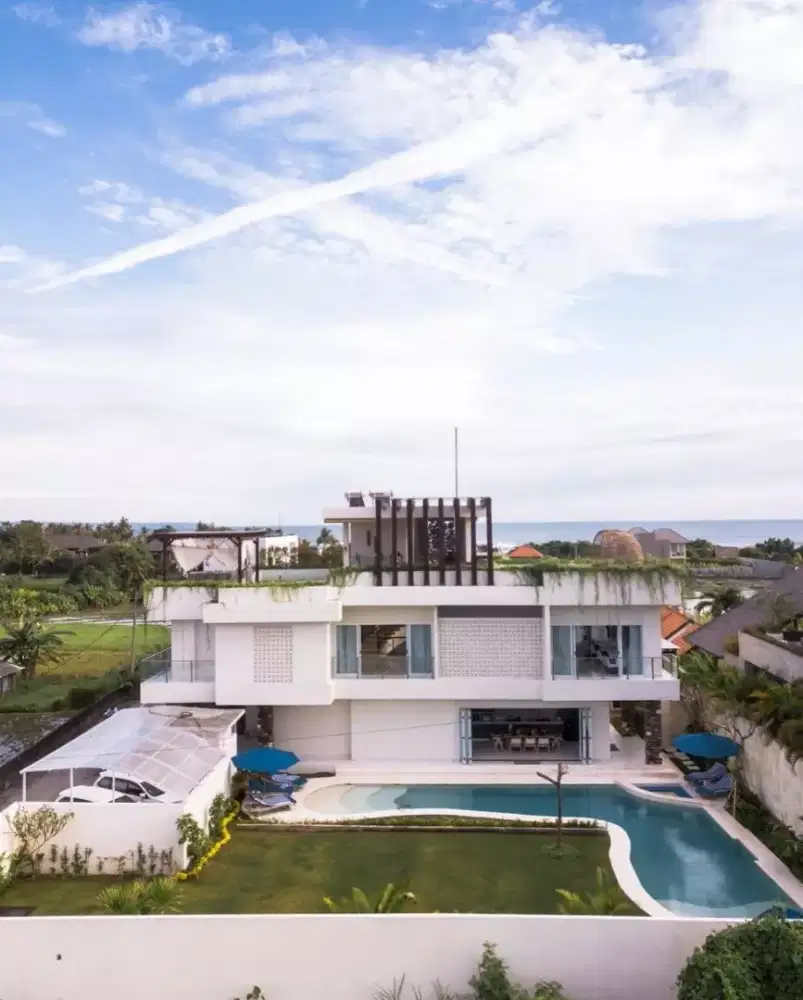 (BRAND NEW) JUAL VILLA DI CEMAGI BEACH , VIEW LAUT , 70 MTR KE PANTAI