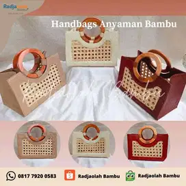 Handbag Bahan Pandan Kombinasi Anyaman Pandan Handle Kayu