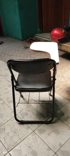 kursi lipat/belajar chitose like new rekondisi