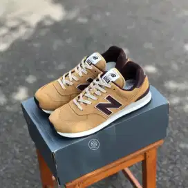 New Balance 574 Original 100% Size 44 Hrg 1,15jt Nett