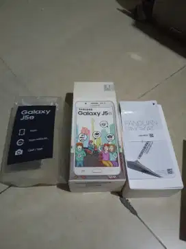 Kardus Samsung galaxy J5
