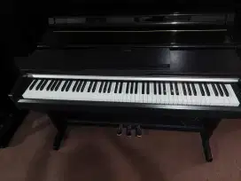 Piano Digital YDP 142 kondisi masih seger