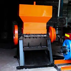 Mesin Pencacah Plastik 20 Inch