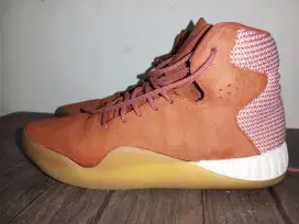 Adidas originals Tubular instinct size 42, warna orange mulus