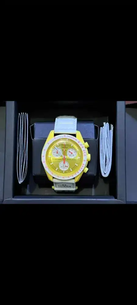 Jam tangan SWATCH X OMEGA