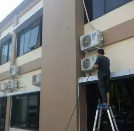 Service AC, mesin cuci, kulkas