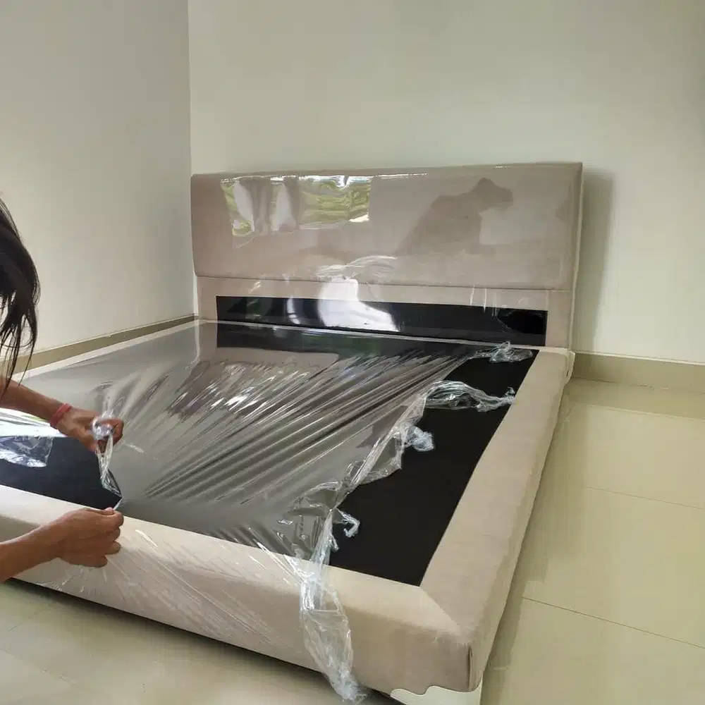 DIPAN DIVAN SANDARAN TEMPAT TIDUR MINIMALIS