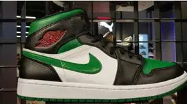 Nike Air Jordan 1 Mid Green