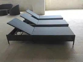 Kursi kolam / lounger rotan sintetis LRS02 JAKARTA