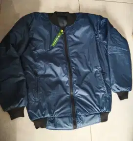 Jaket bomber premium