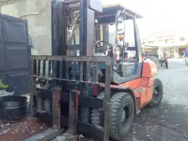 Forklif bekas berkualitas
