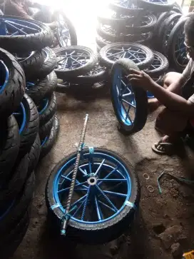 Terlaris Roda Gerobak 17inchi Behel Besi 1Set Bisa Dikirim Indonesia
