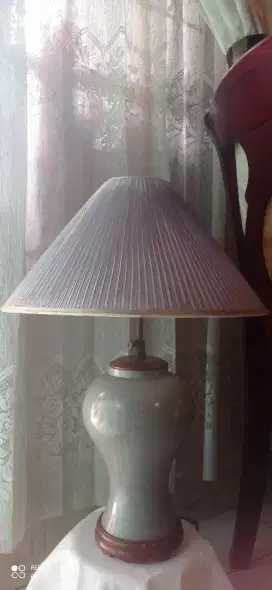 LAMPU TIDUR KERAMIK