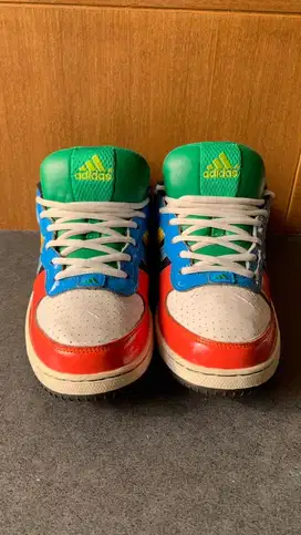 Sepatu Casual Sneakers ADIDAS RAINBOW VINTAGE COLDPLAY Size 42 CHINA