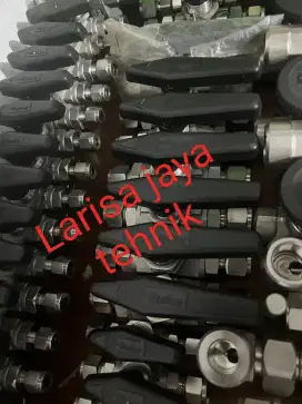 Ball valve 1/2 Od x 1/2 Od, SS-8LJ2-SSP,Parker