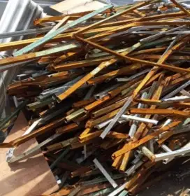 Jual beli barang bekas dan besi tua