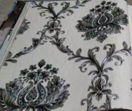 Jual wallpaper/roll harga 250rb udah plus pasang