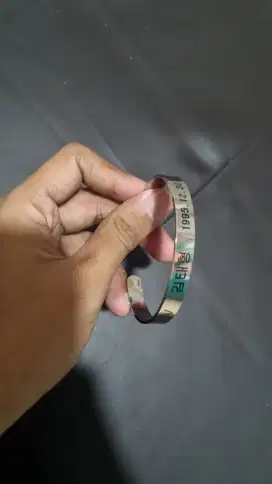 Gelang BTS keren