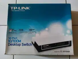 TP-LINK TL-SF1016D 16-Port 10/100Mbps Desktop Switch