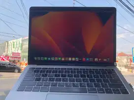 MacBook Air 2019 13 8/128GB