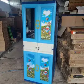 Lemari plastik doraemon superjumbo gantungan