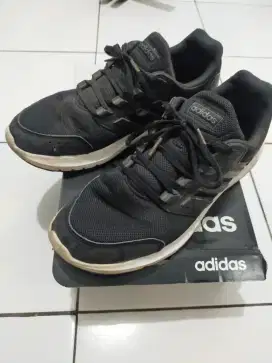 Sepatu adidas galaxy 4 hitam size 43