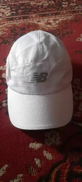 Topi New balance running